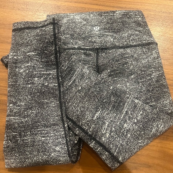 Pants - Lululemon Gray High-Waisted Leggings